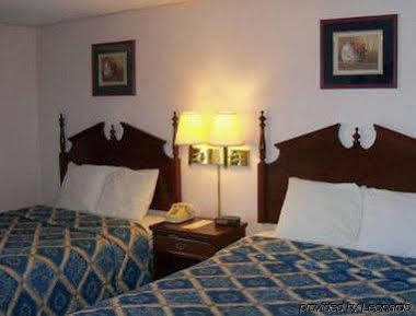 Travelodge By Wyndham Las Vegas Nm Esterno foto